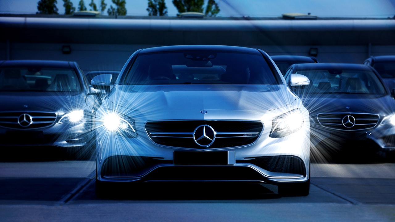 Finding the Best Driving Schools